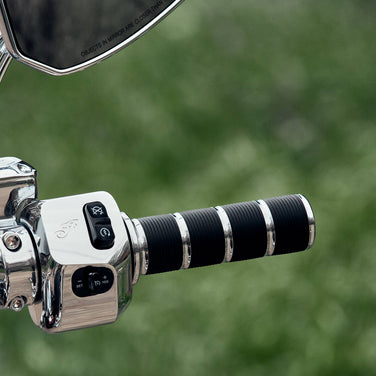 Select Handlebar Grips in Chrome, Pair