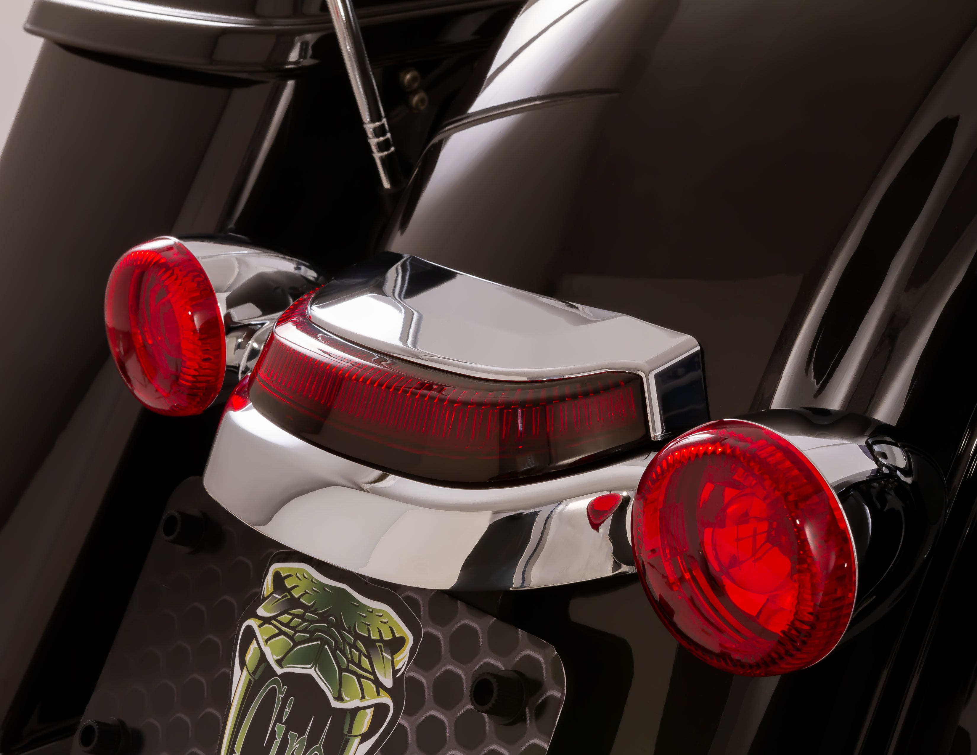 Crown Tail Light with Lightstrike Technology, Red Lens, Chrome